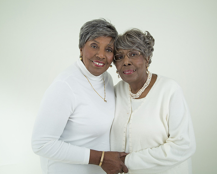 Portrait of the Strickland family by Janet Joyner Photography, Teaneck NJ
